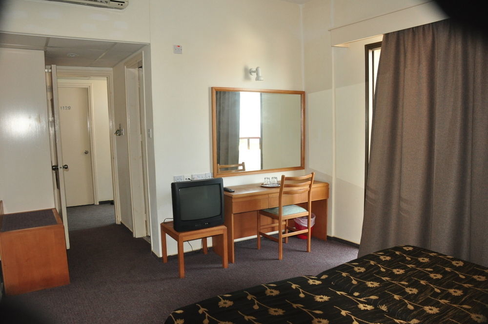 Harry'S Hotel Protaras Exterior foto